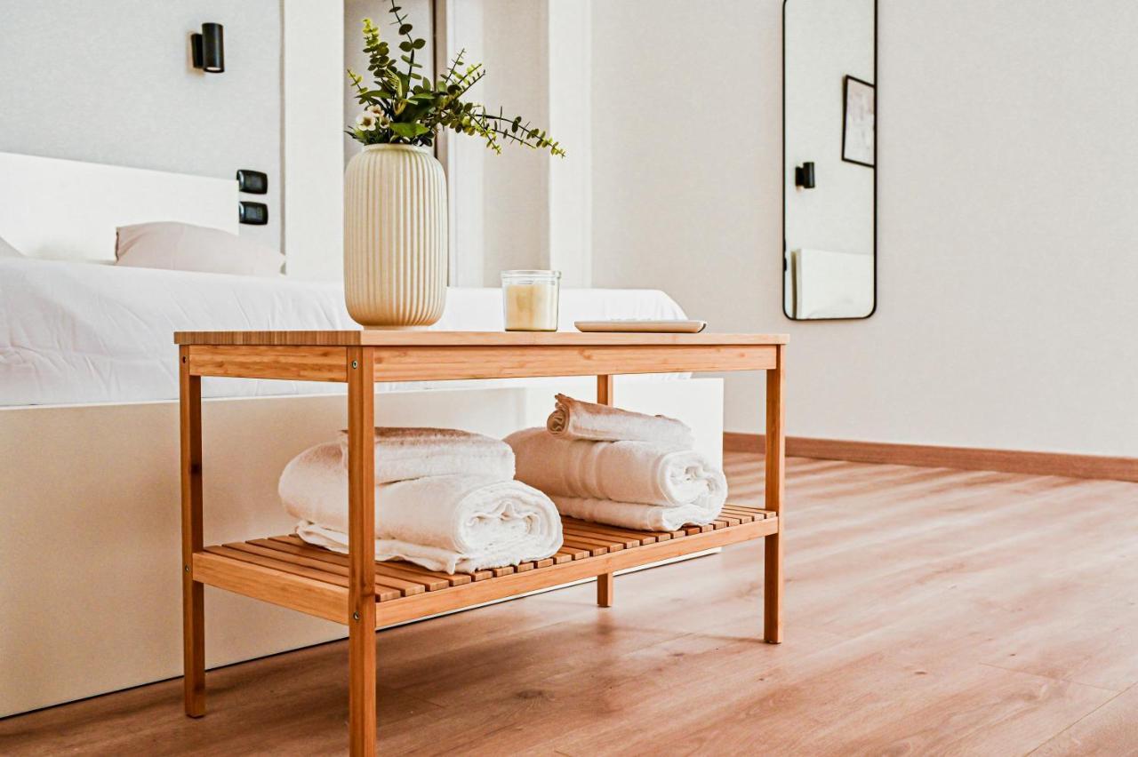 Cozy Rooms Napoli Bagian luar foto