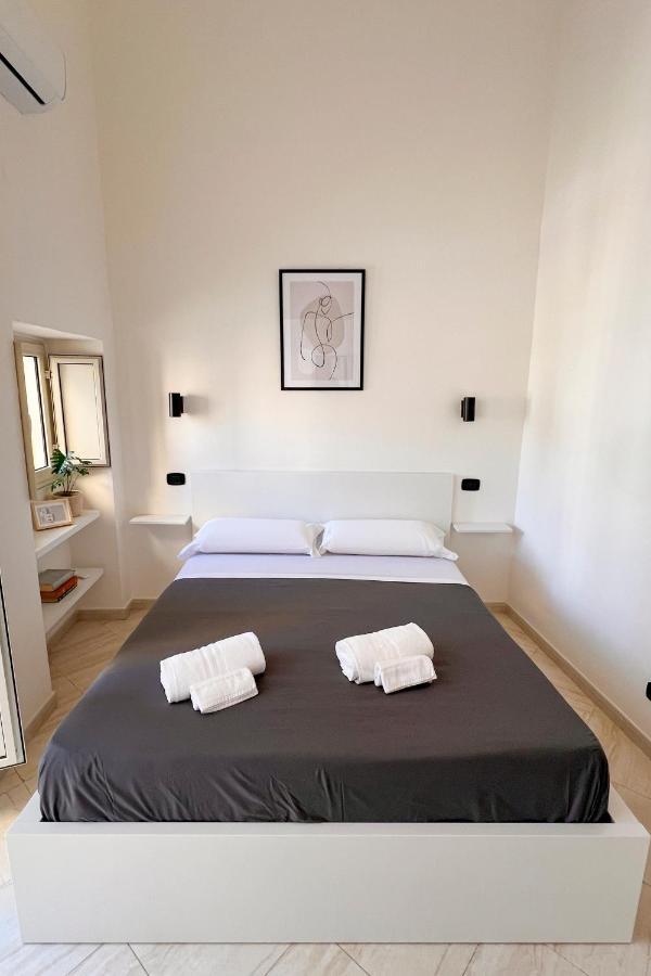Cozy Rooms Napoli Bagian luar foto