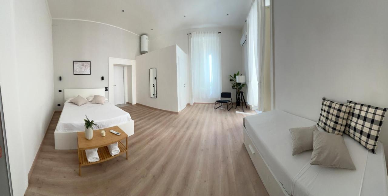Cozy Rooms Napoli Bagian luar foto