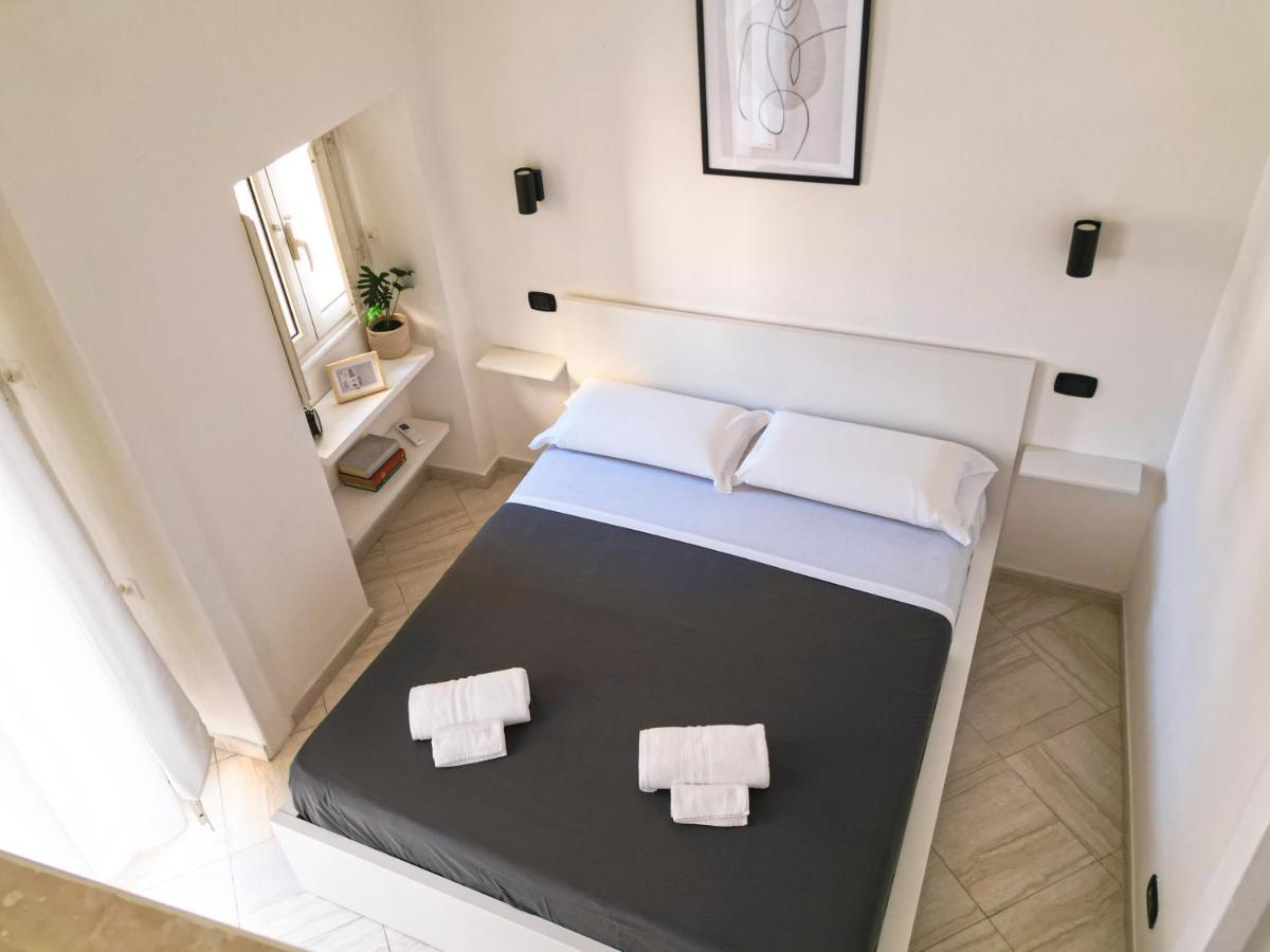 Cozy Rooms Napoli Bagian luar foto