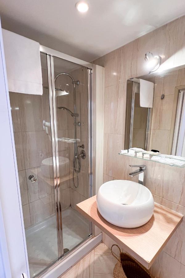 Cozy Rooms Napoli Bagian luar foto