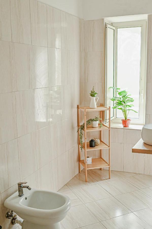 Cozy Rooms Napoli Bagian luar foto