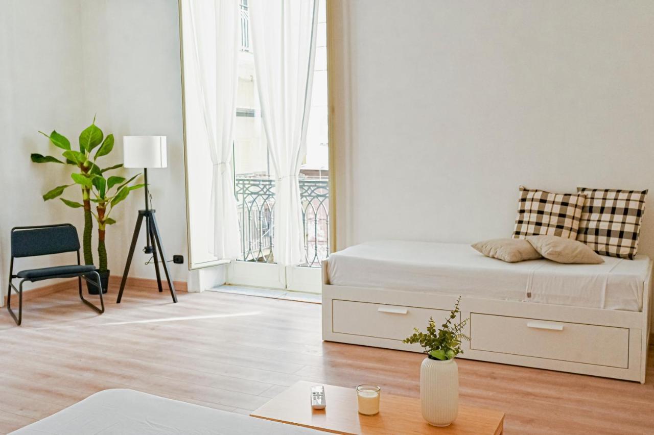 Cozy Rooms Napoli Bagian luar foto