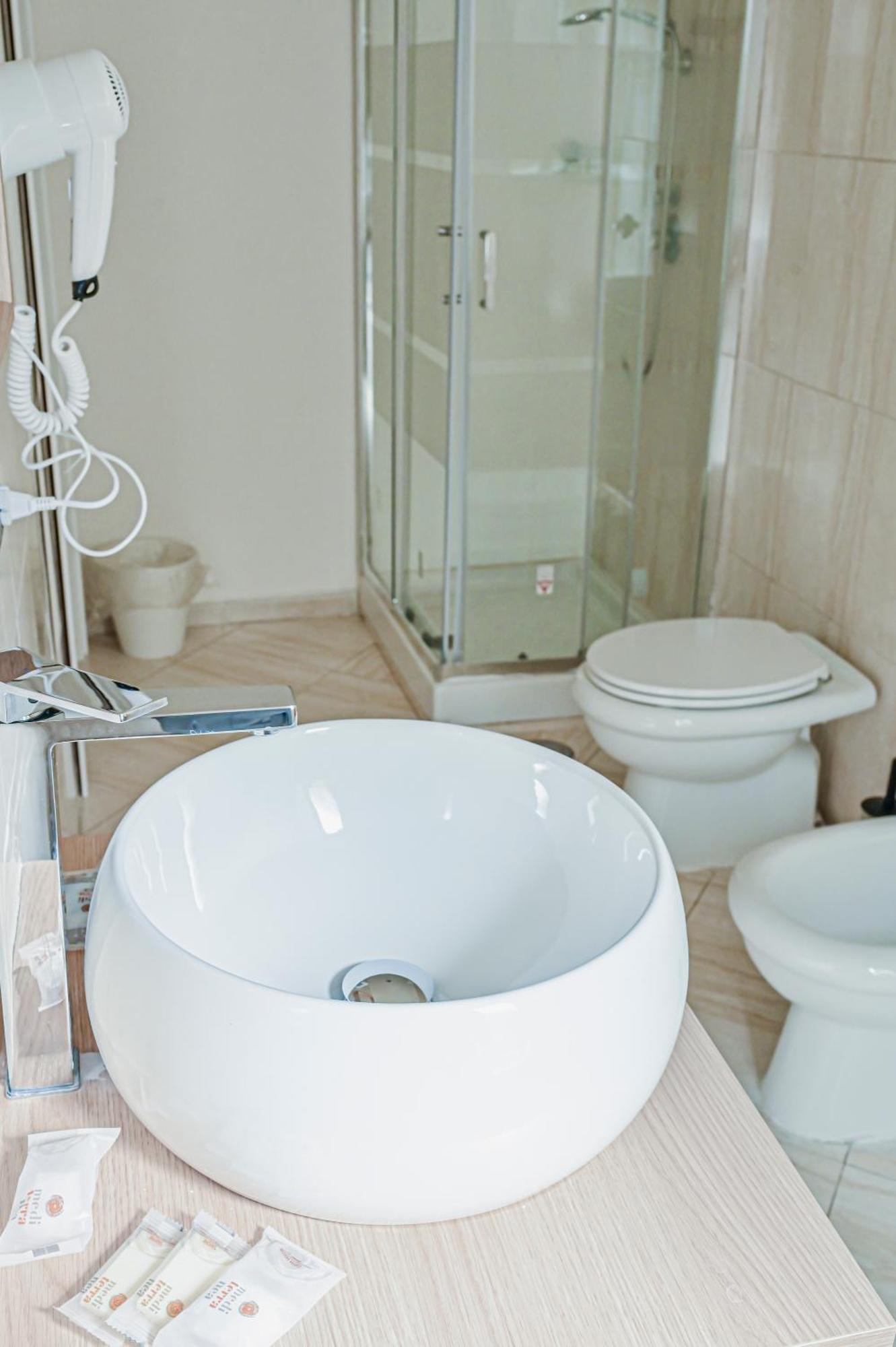 Cozy Rooms Napoli Bagian luar foto