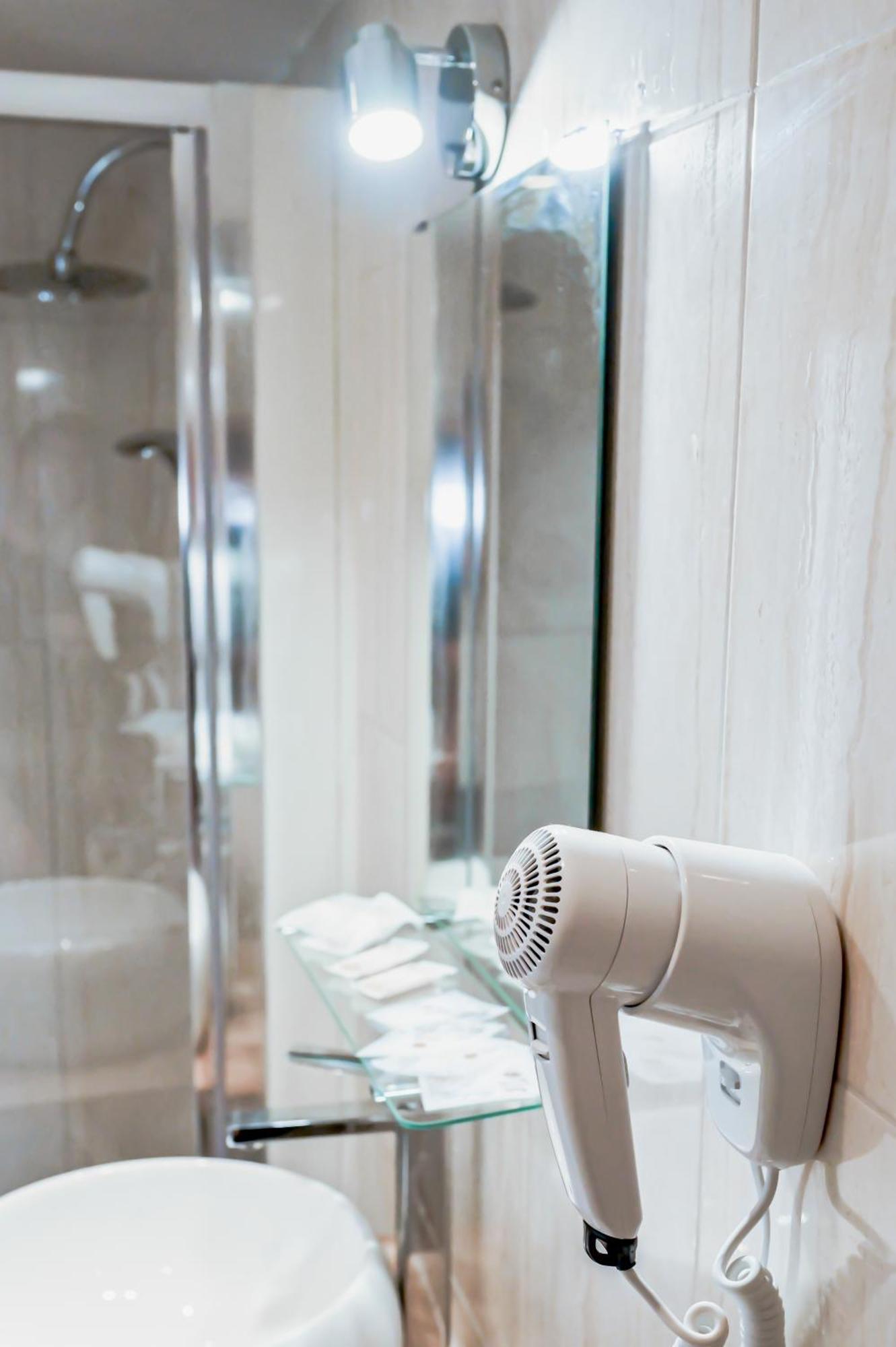 Cozy Rooms Napoli Bagian luar foto